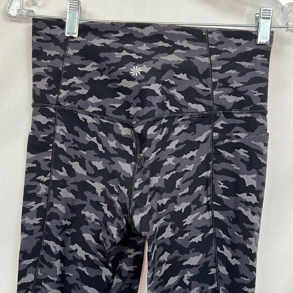 Athleta Black And Gray salutation stash pocket Camo Leggings Size small EUC - Picture 5 of 11